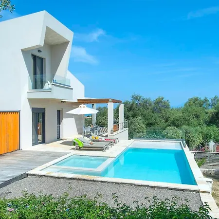 Villa Stefania By Vintage Travel