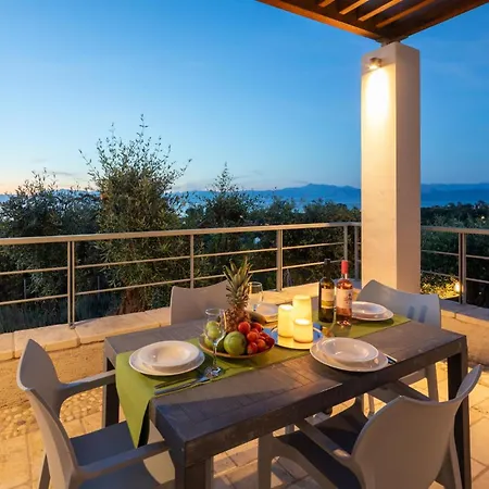 Villa Stefania By Vintage Travel *